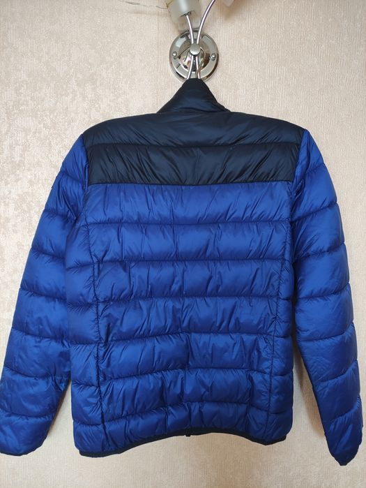 Продам мужскую курточку фирма CMP