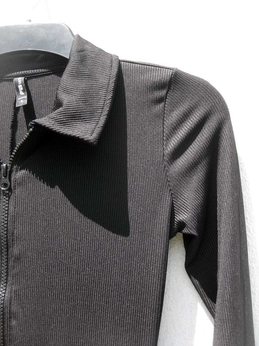 Чёрный длинный облегающий комбинезон в рубчик на молнии FB Sister S