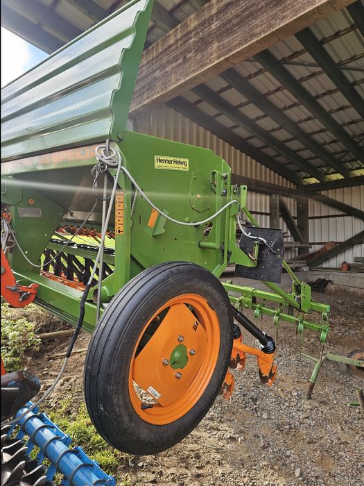 Siewnik zbożowy Amazone D7 d8 Specjal 2.5m