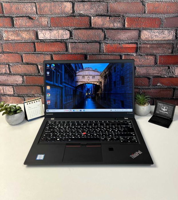 LapTop Lenovo ThinkPad X1 Carbon G5·i5-6300U·8GB+SSD256·14"IPS·Гаранті