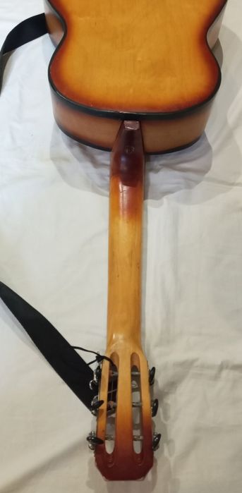 Музыкальный инструмент.