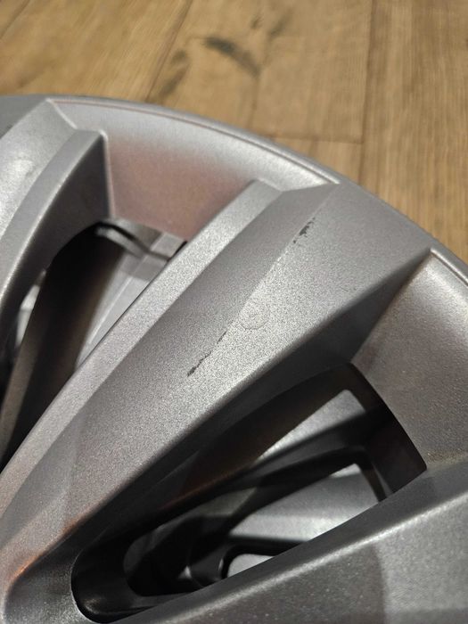 Kołpaki 15 cali 4 sztuki