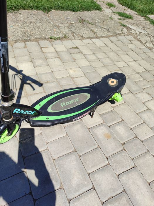 Електро самокат Razor