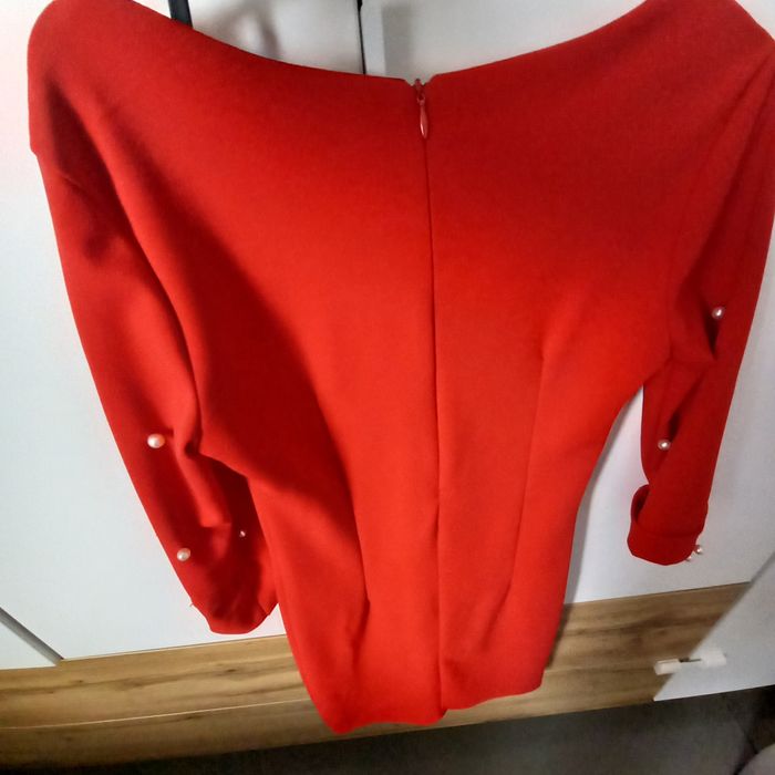 Elegancka czerwona sukienka damska rozmiar S