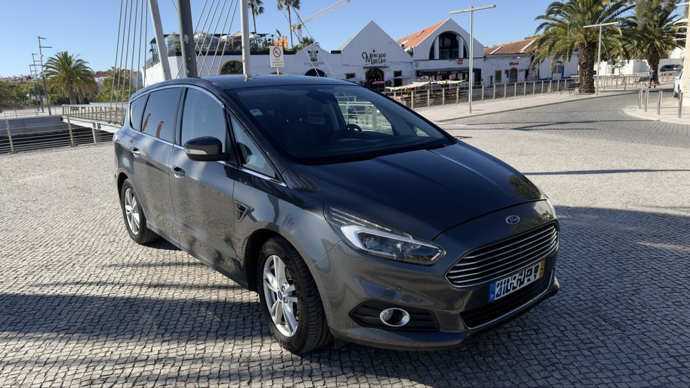 Ford S-Max — fotografia 2