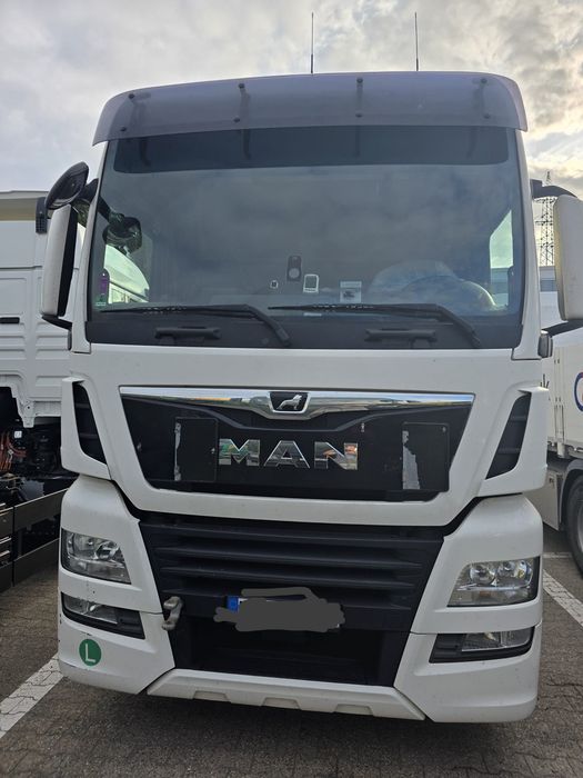 MAN
