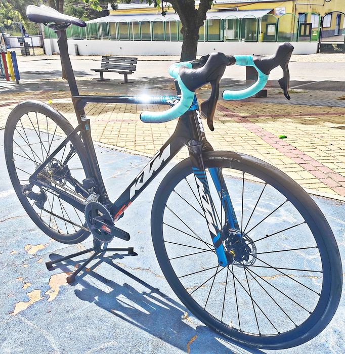 KTM Revelator Alto AXS
