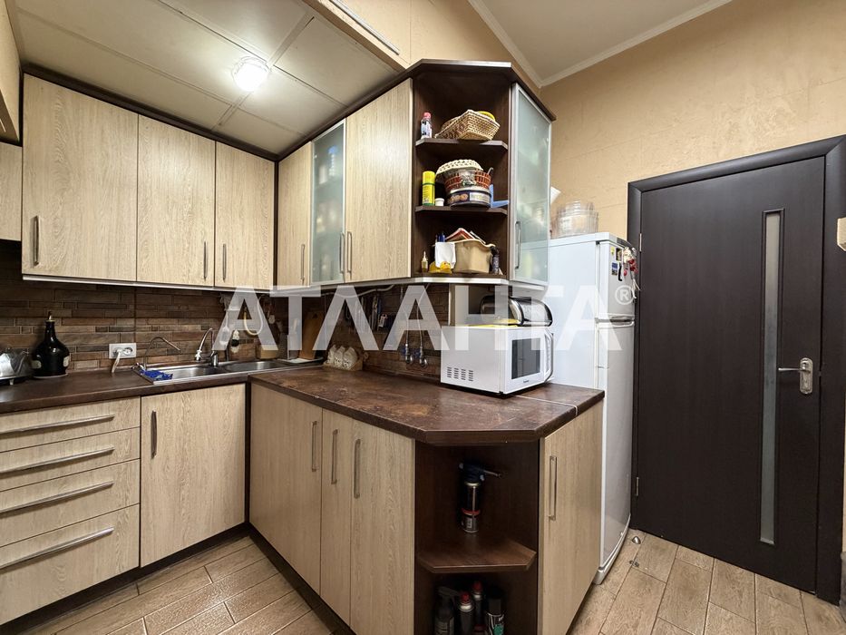 Австрійський будинок, вул. Чупринки, 25 - 4-кім квартира з двором