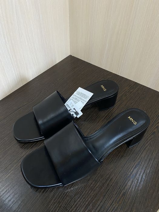 Босоніжки. Туфлі Mango. Розімр 40. Устілка 25,5-26 см