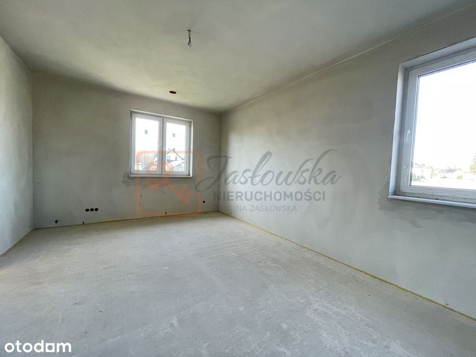 Dom jednorodzinny w Dąbrówkach