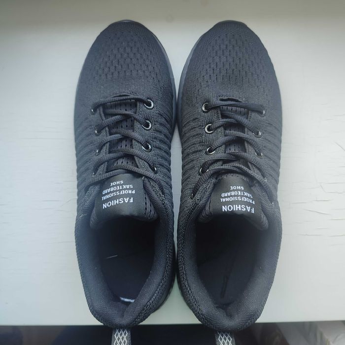 Нові літні кросівки Fashion 41р. 26 см.