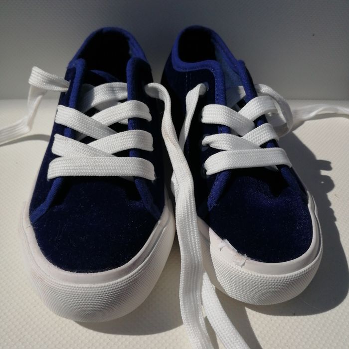 Ténis de veludo Zippy - Nunca usados