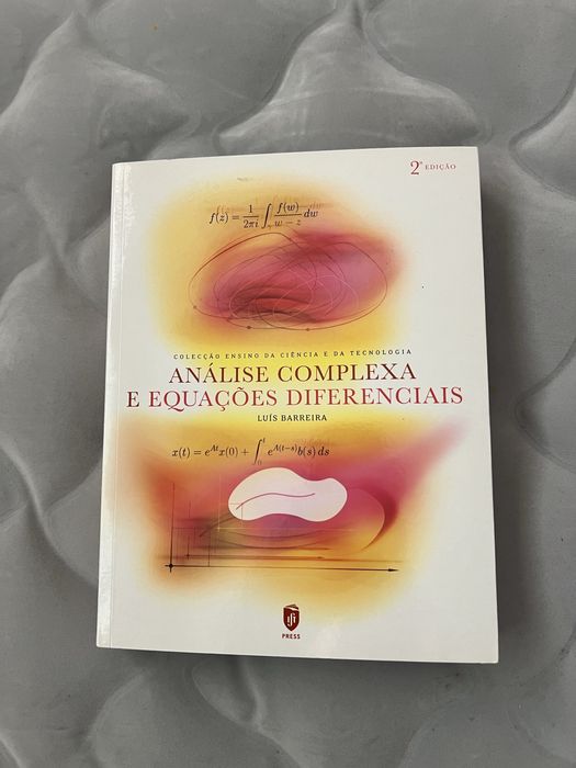 Livro do Instituto Superior Técnico
