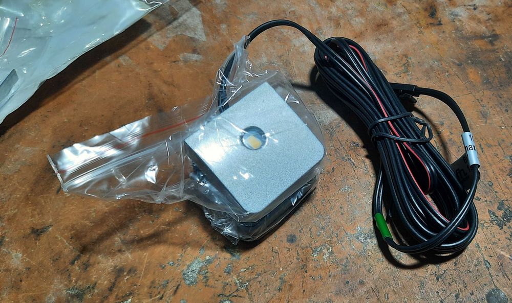 Oświetlenie meblowe podświetlenie witryn LED zasilacz 12v