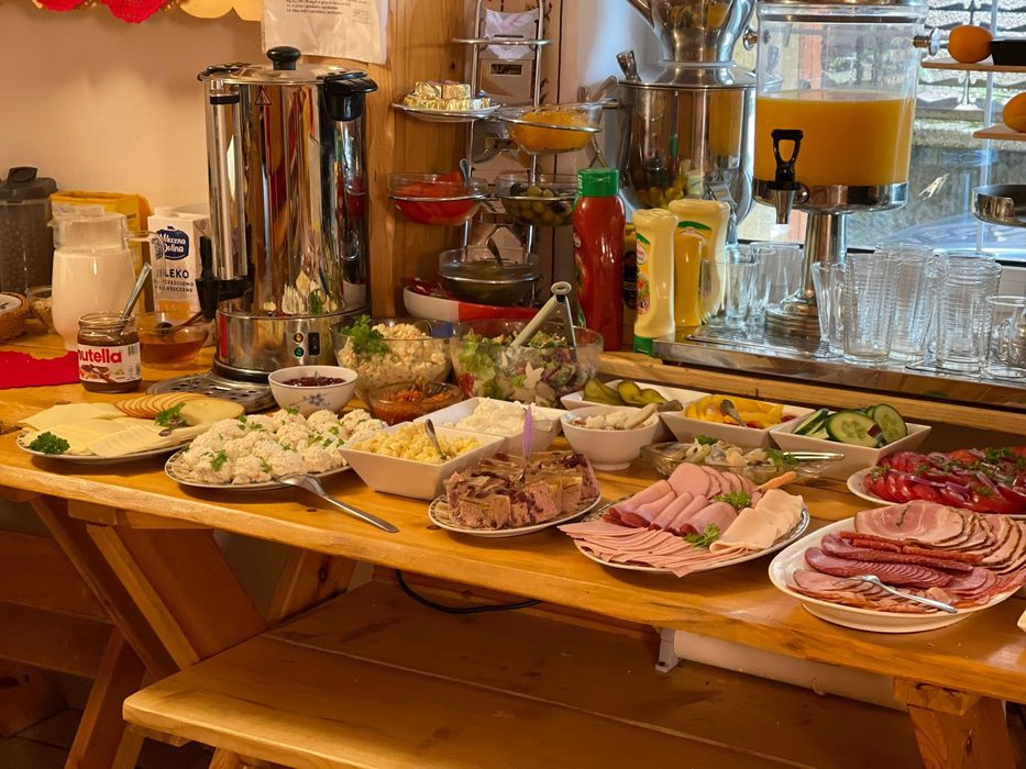 FERIE /WAKACJE itp Apartamenty/Pokoje ze śniadaniem-NOCLEGI w CENTRUM