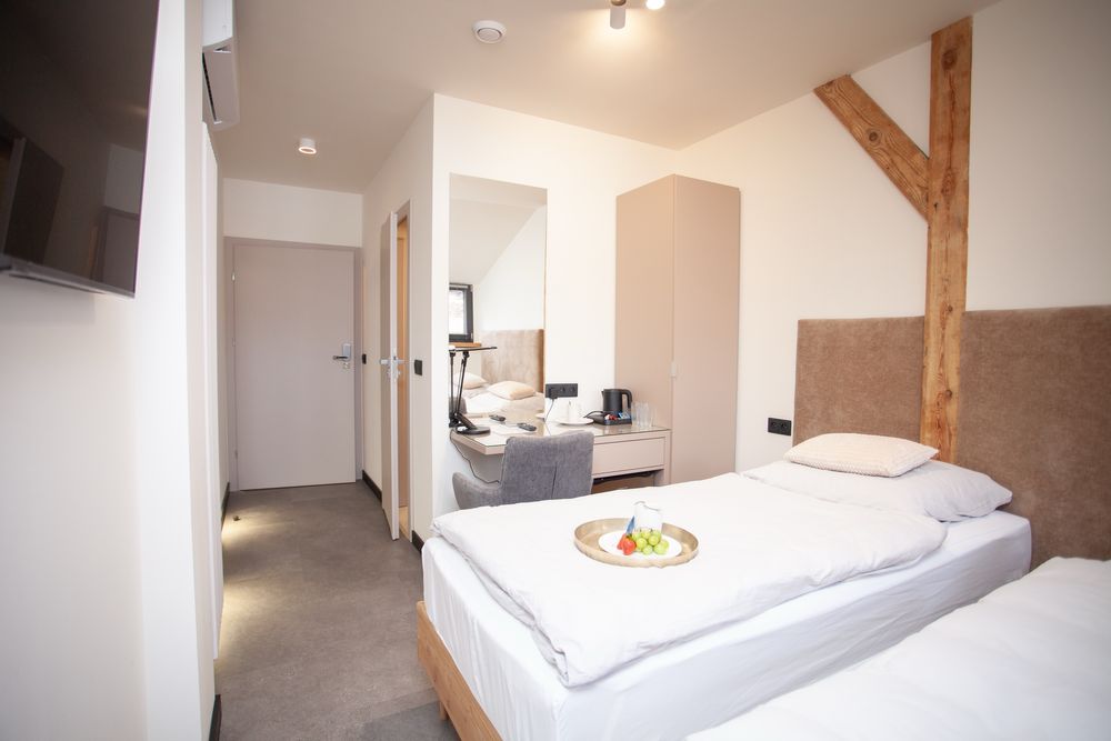 Pokoje goscinne Przy Rynku dla grup, Wesel,firm.Hala Arena