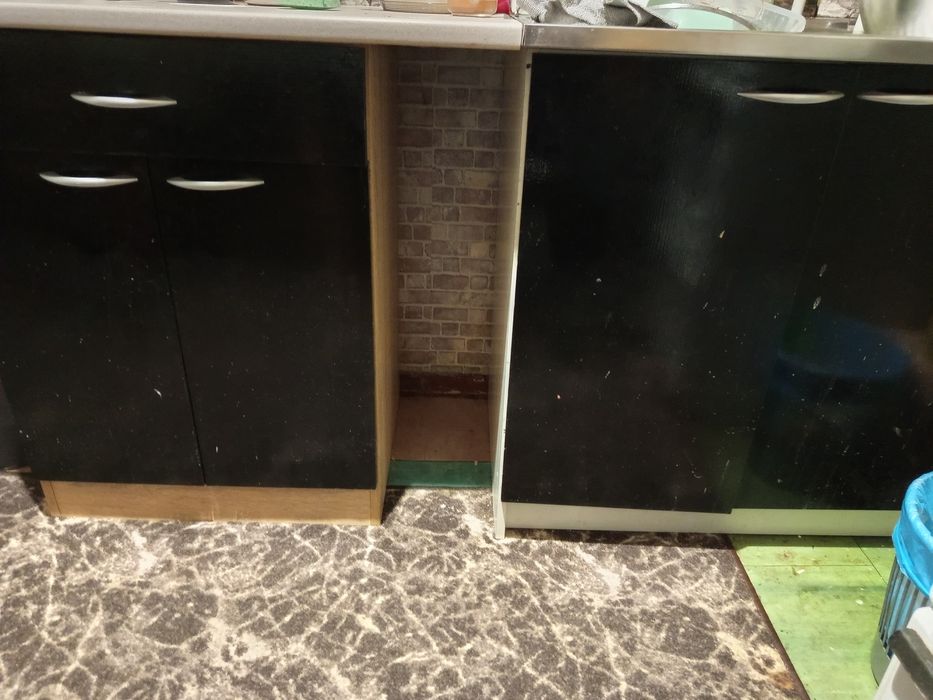 Продам мебель б/у  Торг уместен