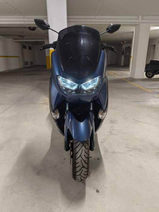 Yamaha NMAX 125CC (COM GARANTIA até 27/06/2027) + Top case Givi