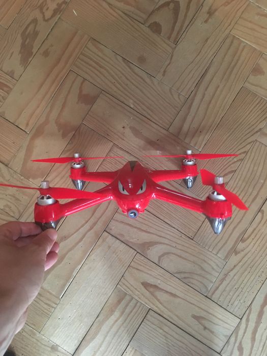 Drone MJX Bugs 2 B2W com GPS e Câmara Full HD 1080p - Impecável!