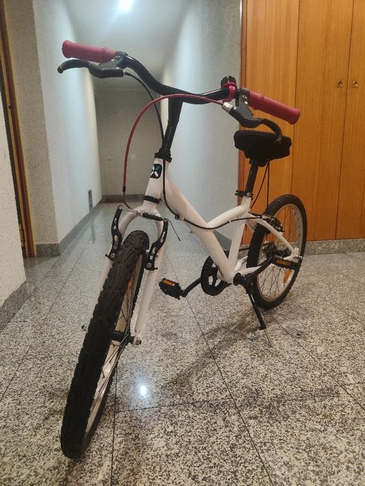 Bicicleta BTwin de criança
