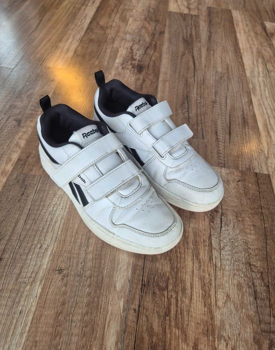 Reebok - buty chłopięce r. 34