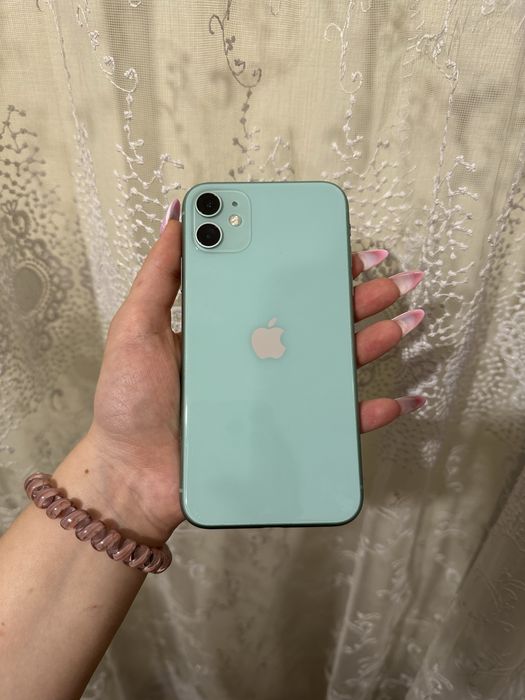 Айфон 11,Iphone 11 на 64 гб б/у