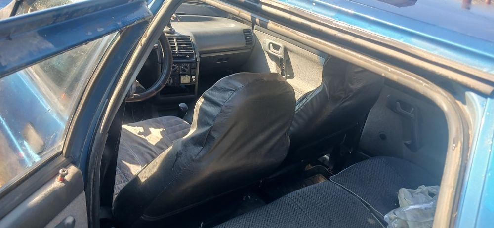 Продам машину ваз 2111