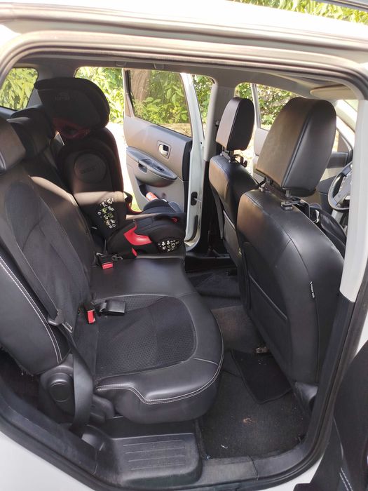 Nissan Qashqai+2