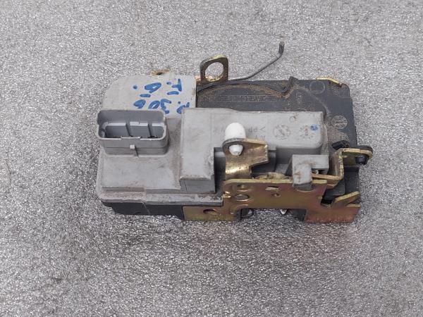 Fechadura / fecho porta frente esquerdo PEUGEOT 306 Sedan (7B, N3, N5)