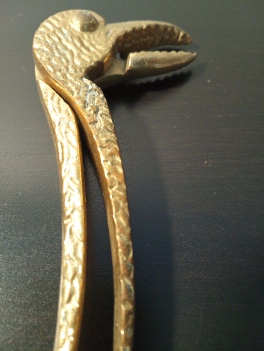 Quebra Nozes bronze de coleção - pássaro - vintage	meados sec xx