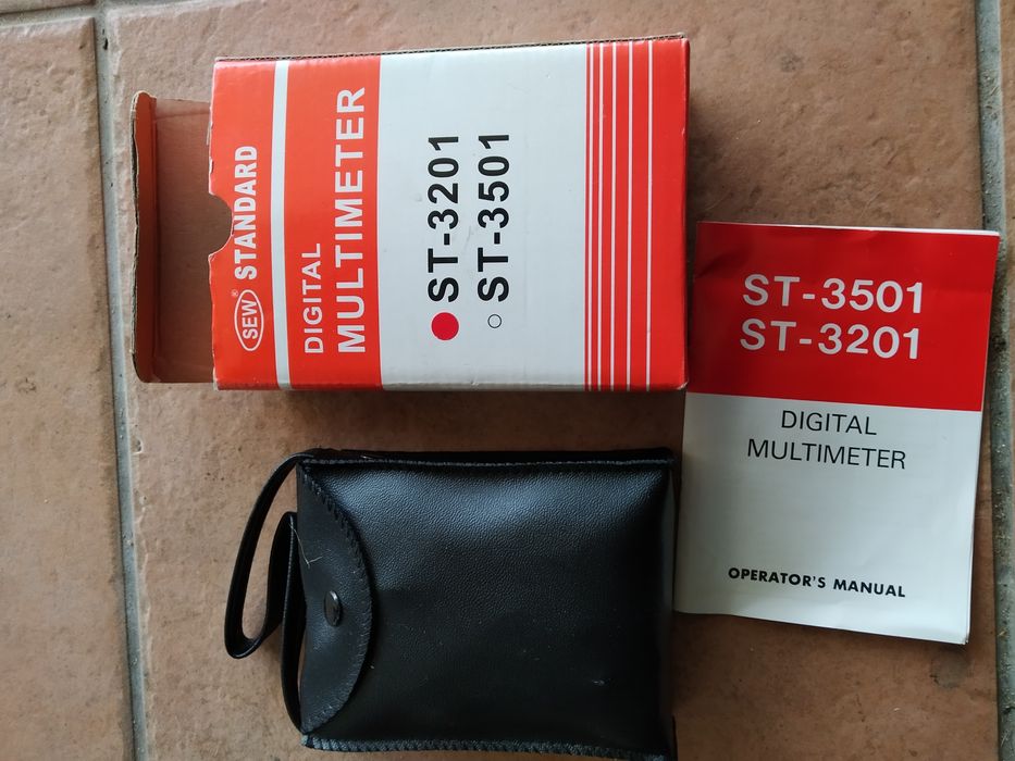 Multímetro Digital Profissional
SEW Ref.ST-3201