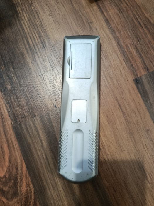 Домашній кінотеатр 5 :1  BBK  DK 1004s