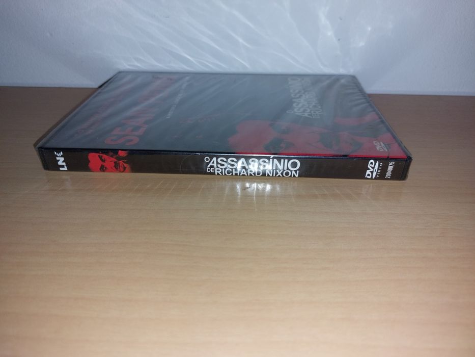 NOVO e SELADO DVD " O Assassínio de Richard Nixon" 2004
