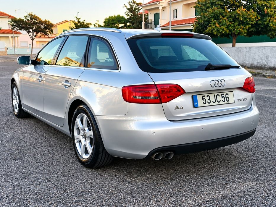 Audi A4 Avant 2.0tdi 143cv 2011 aceito retoma