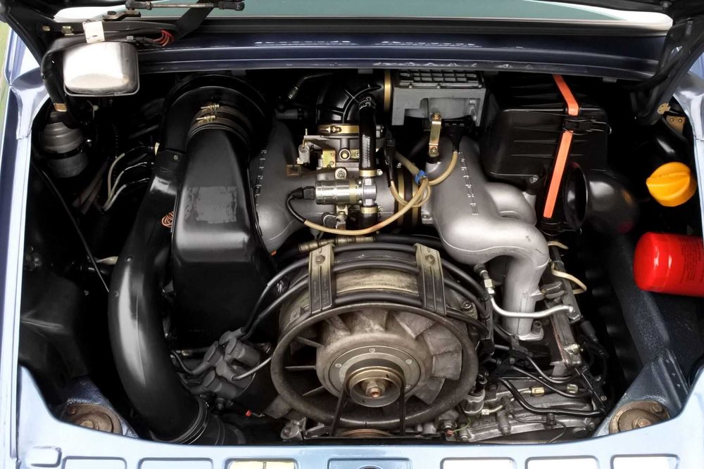 Porsche 911 Carrera 3.2 Coupé — G50 — Matching Numbers — Histórico Completo