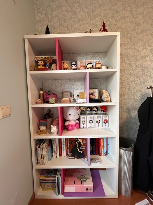 Single Bed Set and Bookshelf64563918217217124