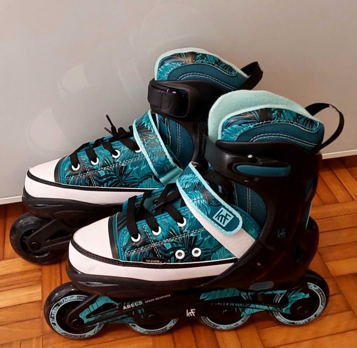 Patins em linha em ótimo estado (utilizados 2 vezes)!
