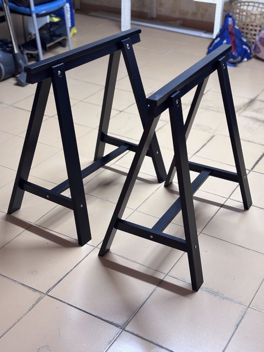 Cavalete secretária ikea (dois)