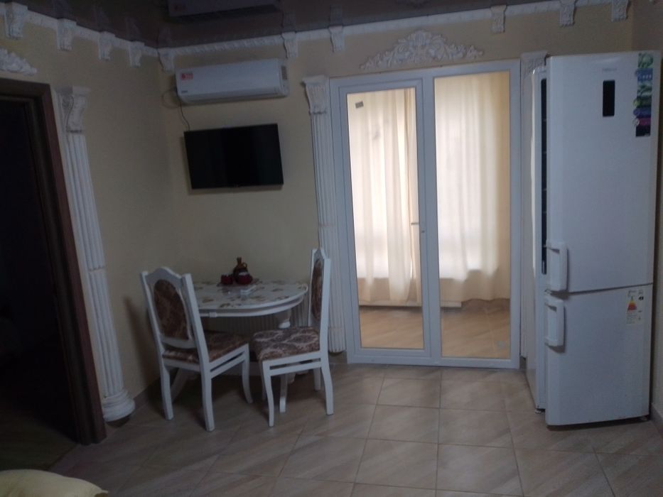 Здаю квартиру посуточно почасово адрес третья слобидська 107/2