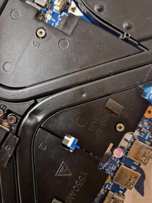Lenovo legion 15arh05 ryzen 7 4800 rtx2060