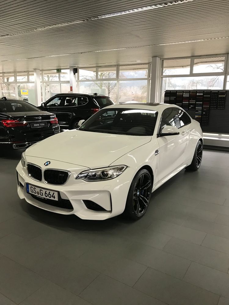 BMW M2 Standard