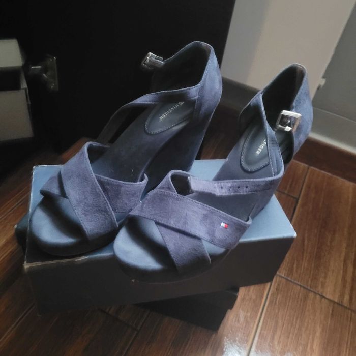 Buty na koturnie Tommy Hilfiger!