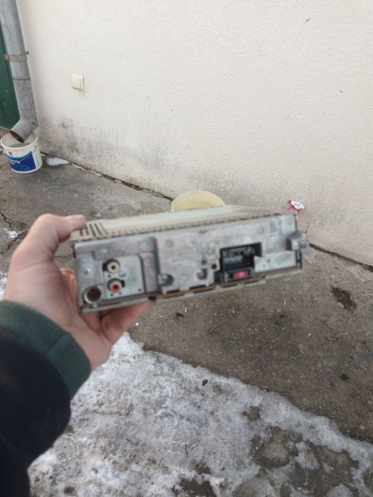 Продам автомагнітолу піонер