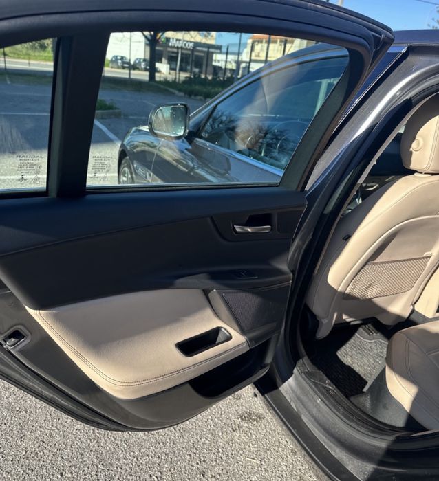 JAGUAR XE R-Sport 2.0 180cv