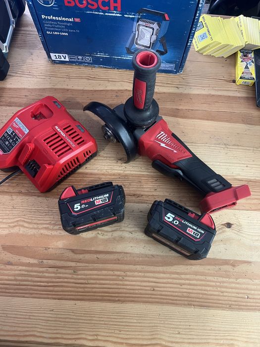 Шліфмашина кутова Milwaukee FSAGV125XPDB