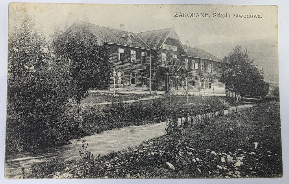 Przedwojenna Pocztówka  - Zakopane, szkoła zawodowa