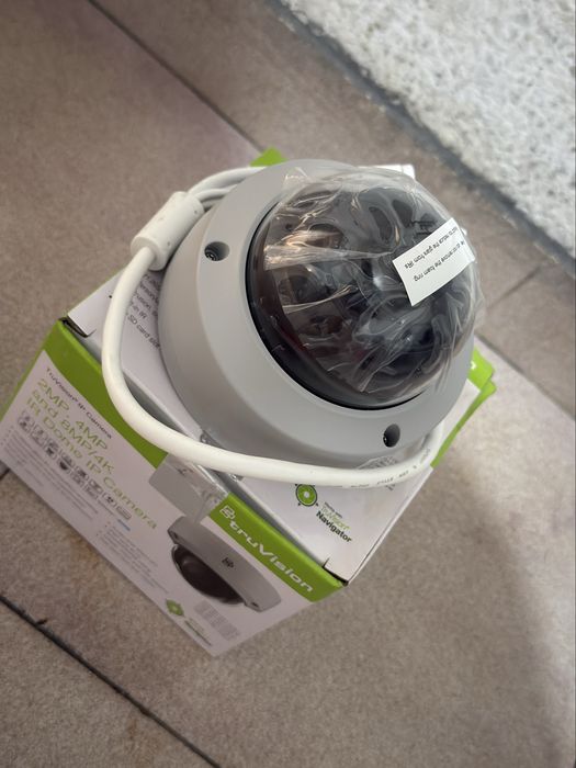Câmera IP TruVision 2MP e 4MP