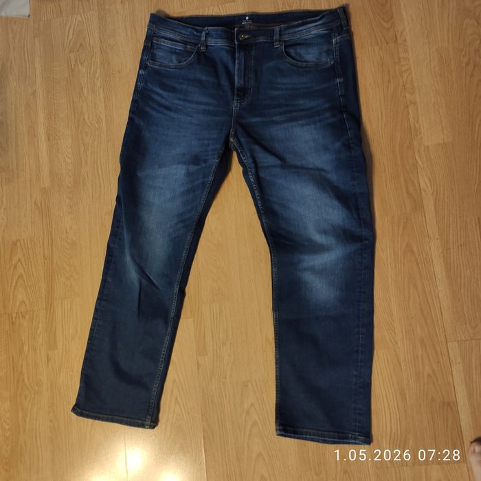 Duże ładne jeansy W 44+gratis