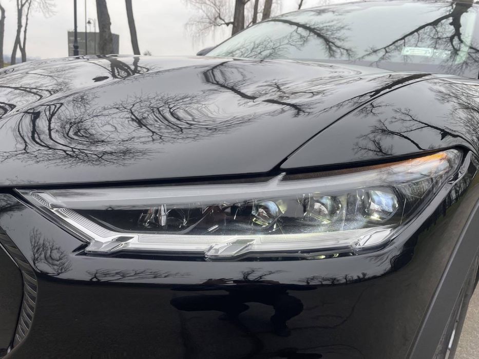 Електро автомобіль