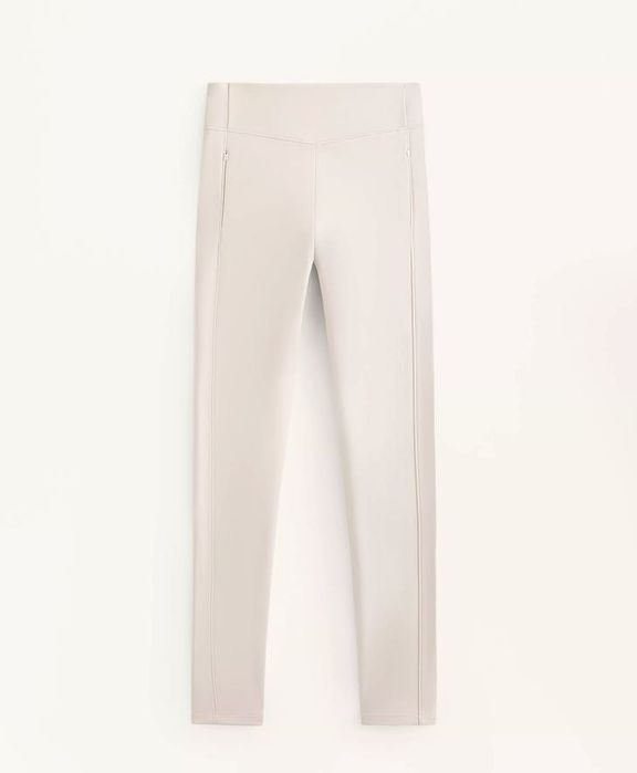 Лосини на лісі від Oysho